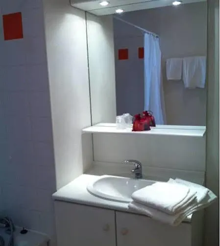 Neoresid - Le Valencey 3* Valence (Drome)