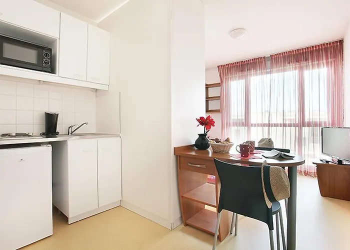 Neoresid - Le Valencey 3* Valence (Drome)